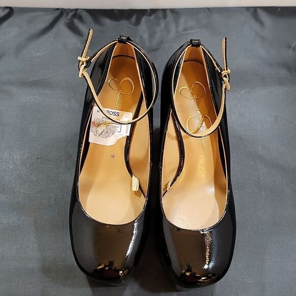 BRAND JESSICA SIMPSON WOMEN'S SIANTAR PATENT EMBOSSED PLATFORM HEELS - Picture 2 of 16